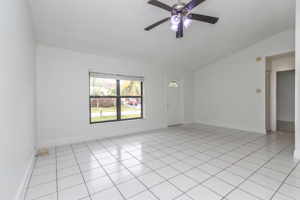 Photo of 7315 W Willow Springs Circle W, Boynton Beach, FL 33436 (MLS # R11047612)