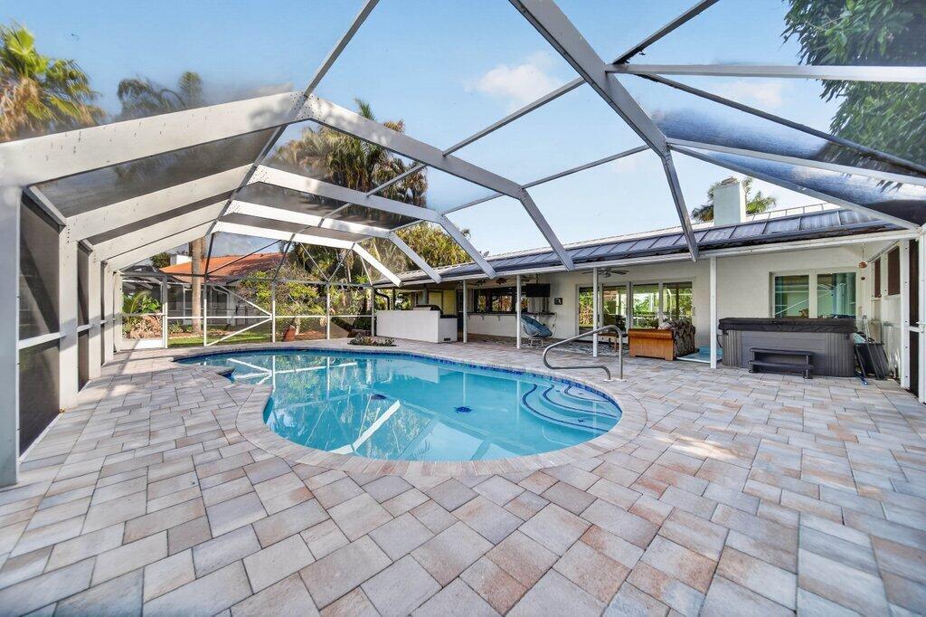 1209 SW Dyer Point Road