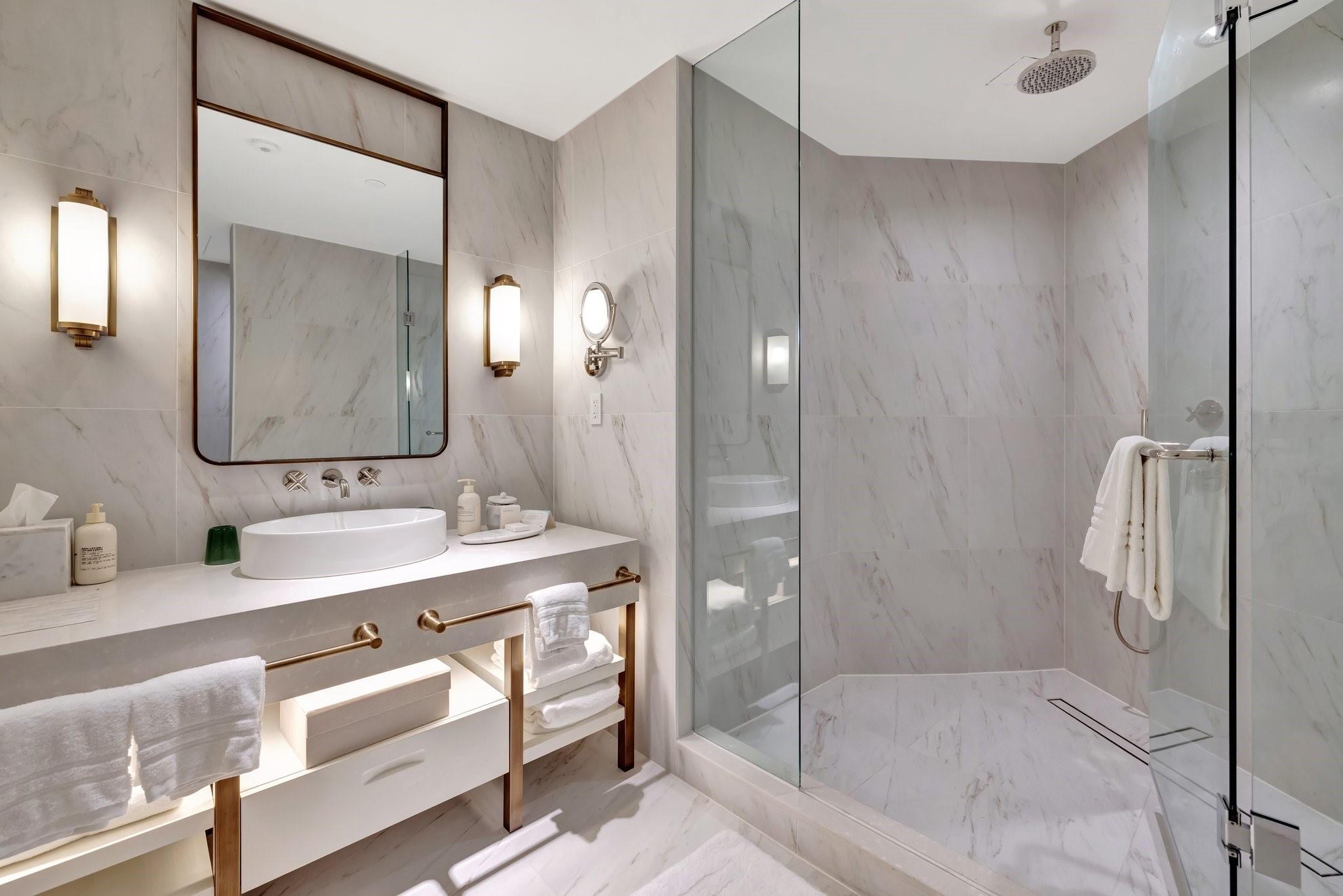 Four Seasons - Residential