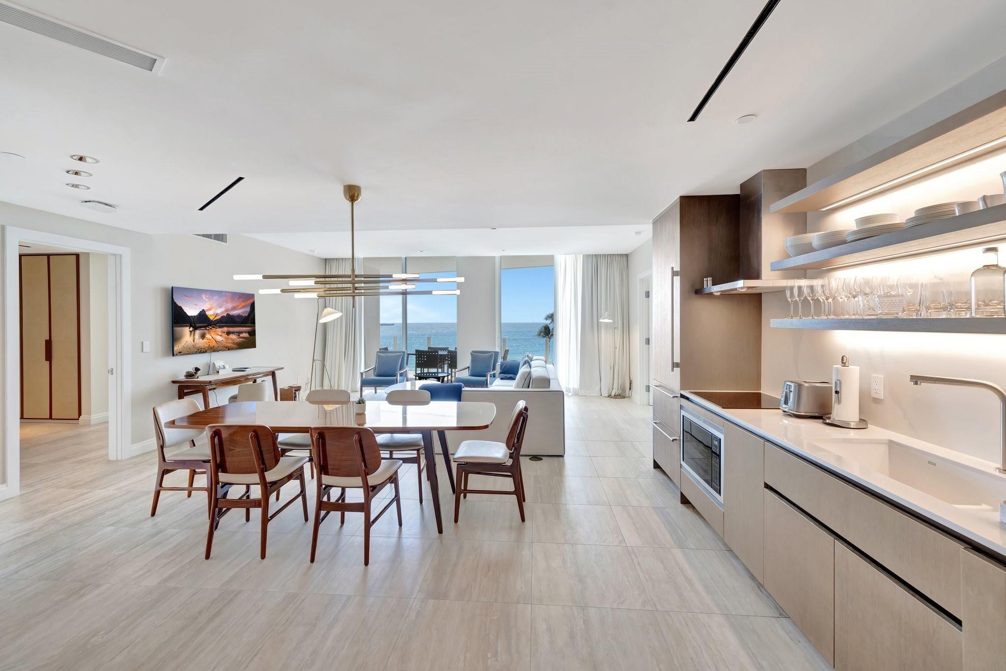 Four Seasons - Residential