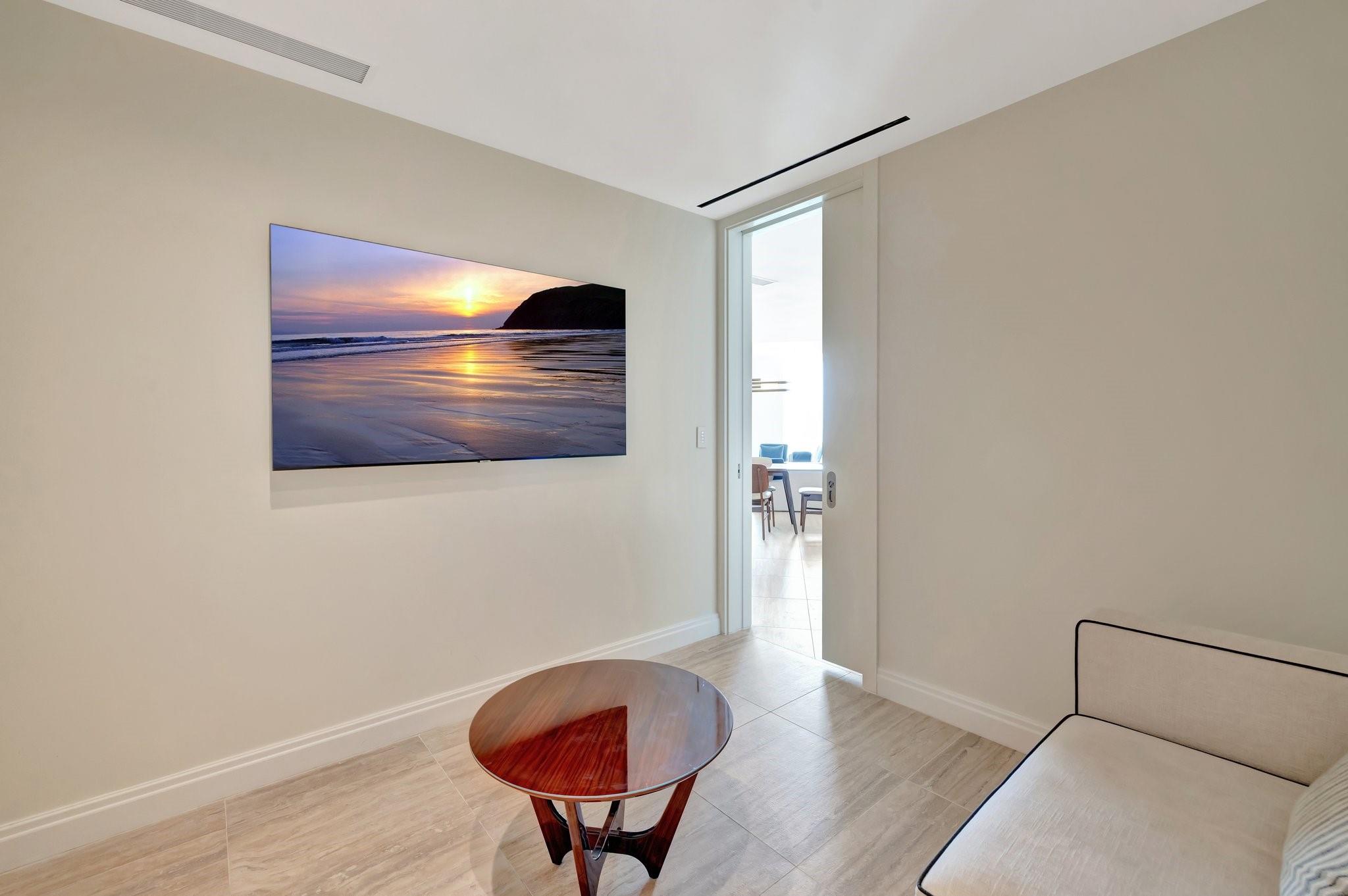 Four Seasons - Residential