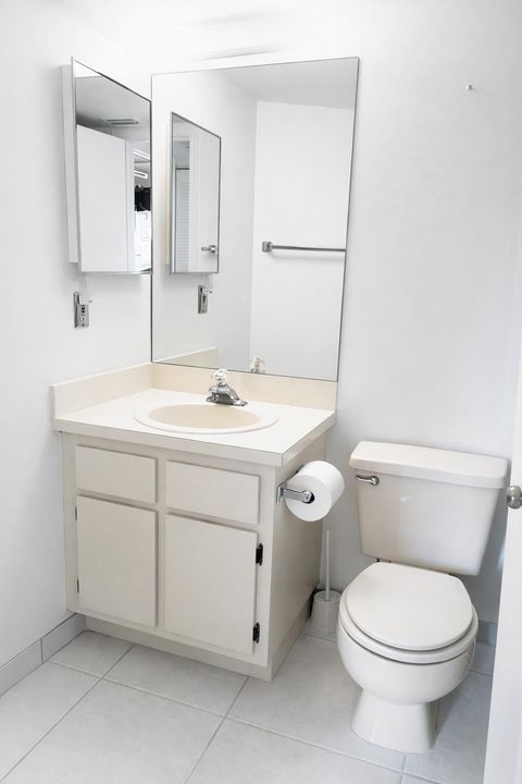 Tiny photo for 5550 Lakeside Drive #203, Margate, FL 33063 (MLS # B26050167)