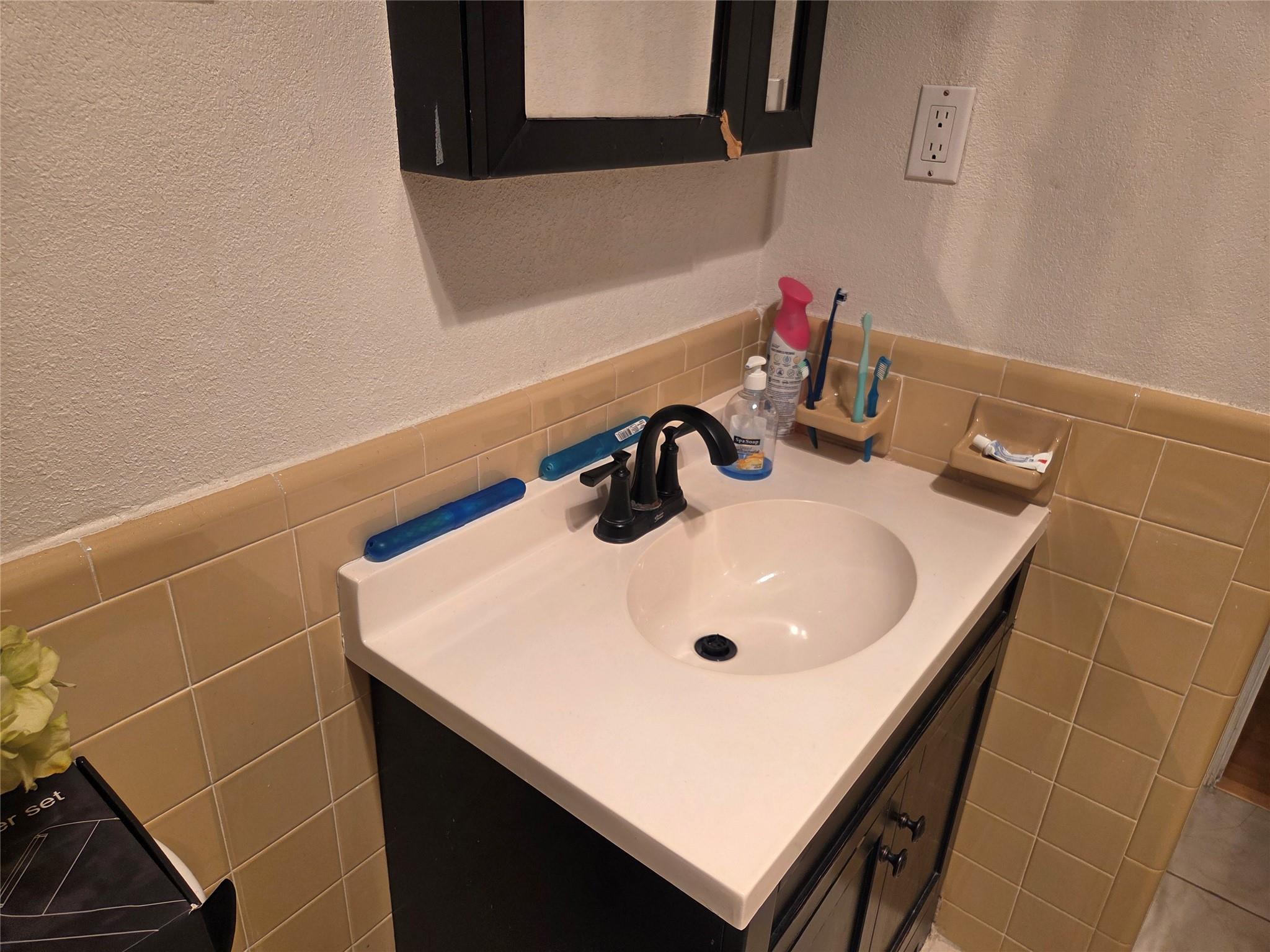 Westwood Commy Two 76-46 - Residential Lease