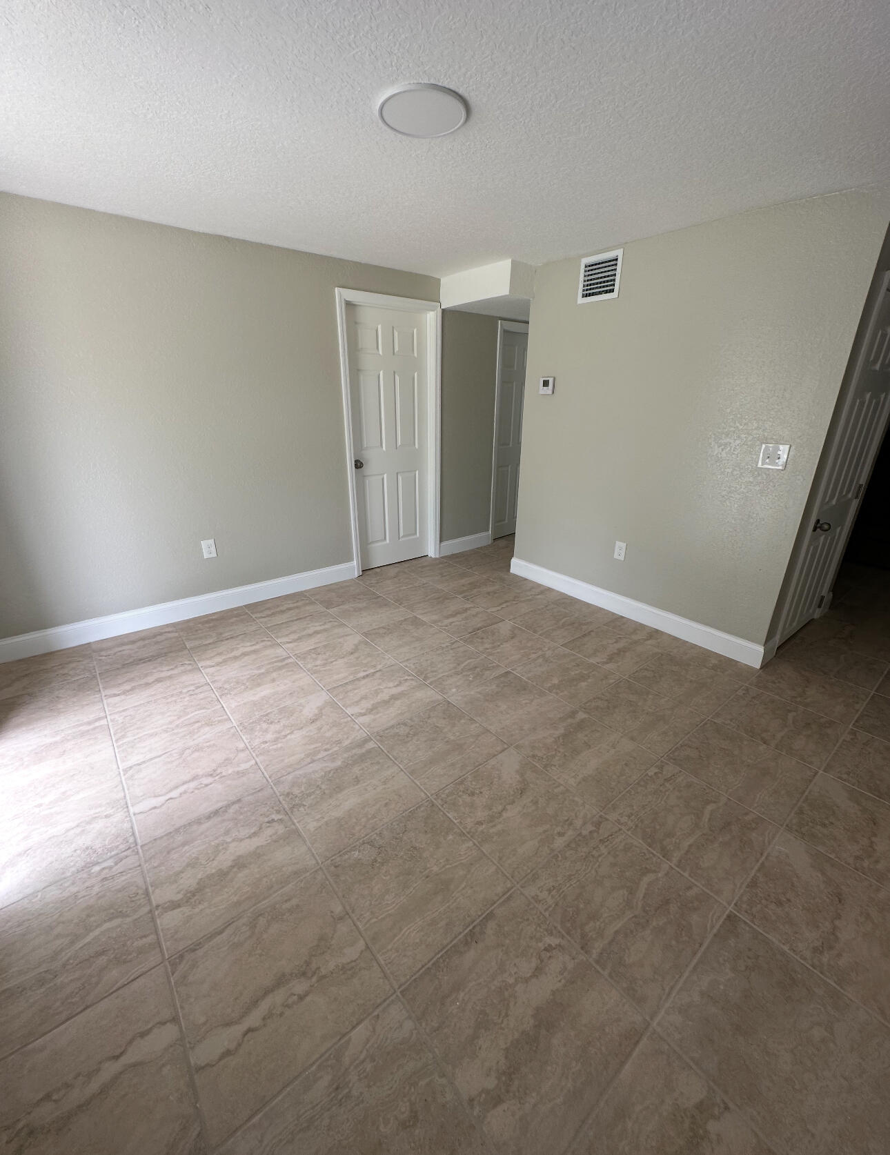 H J KINCY'S SUBDIVISION - Residential