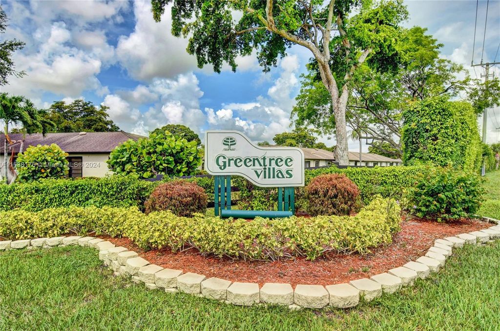 Photo of 10059 Eaglewood Road #B, Boynton Beach, FL 33436 (MLS # R11051037)
