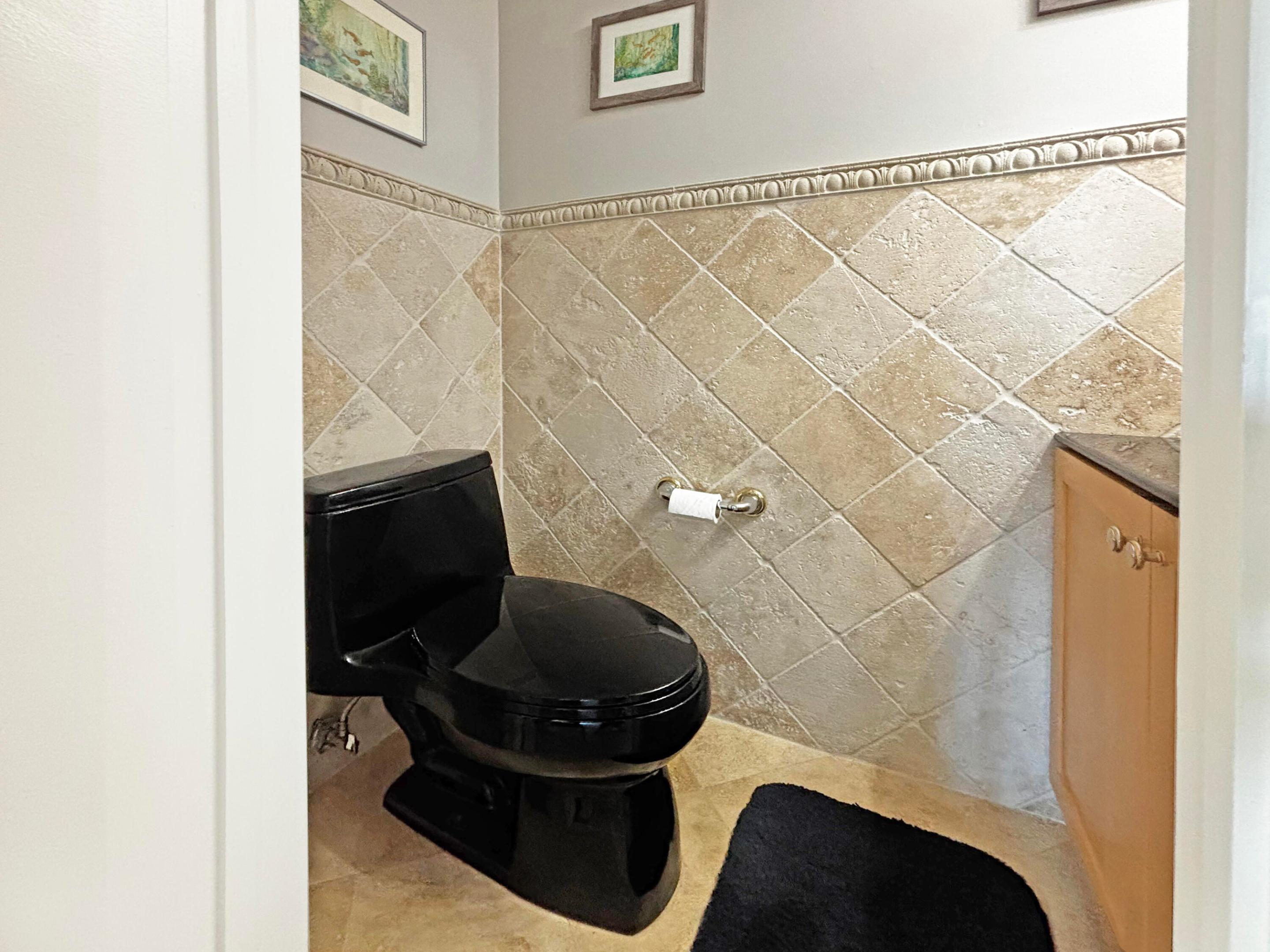 BAY COLONY CLUB CONDO - Residential