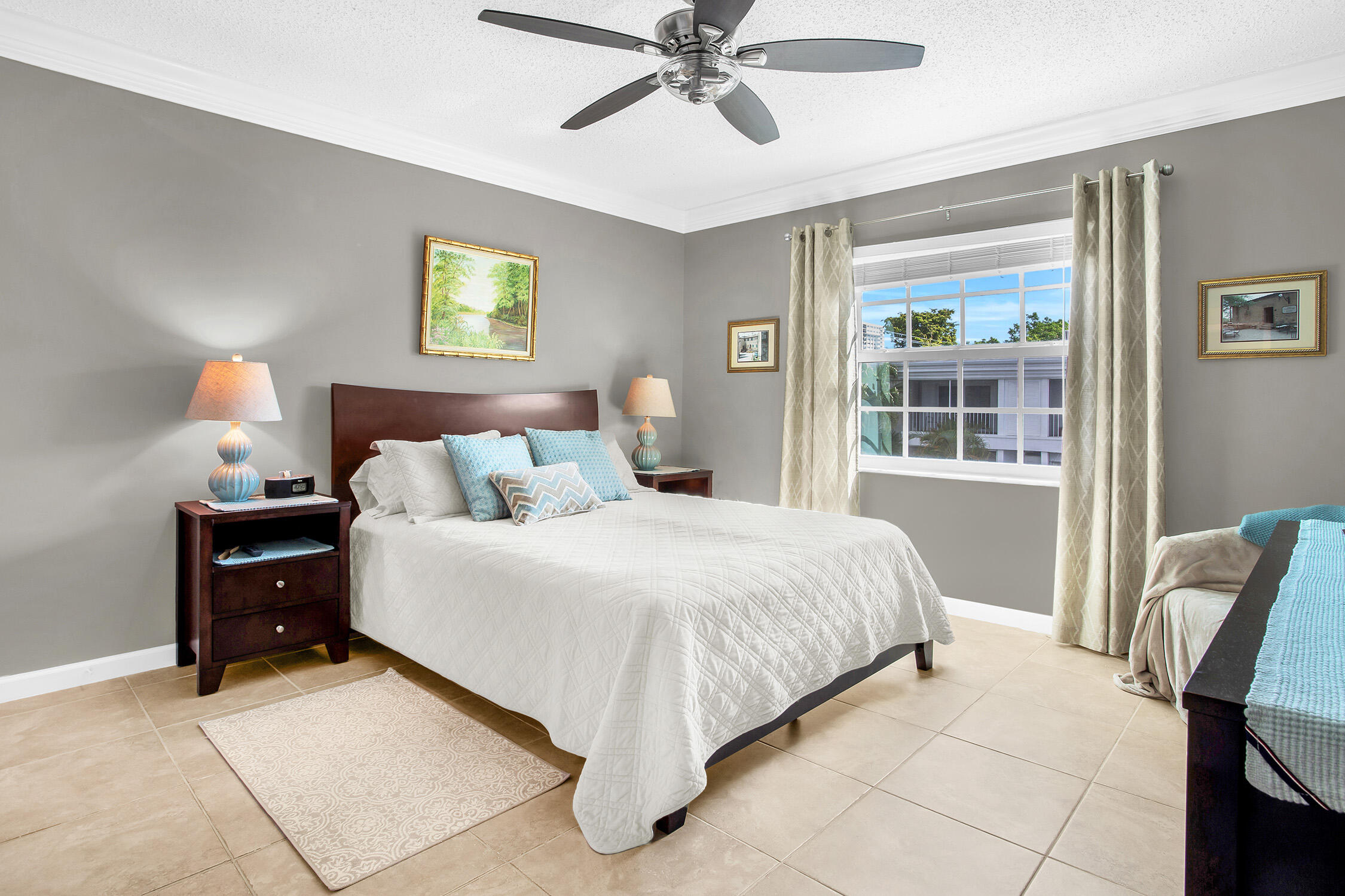 BAY COLONY CLUB CONDO - Residential