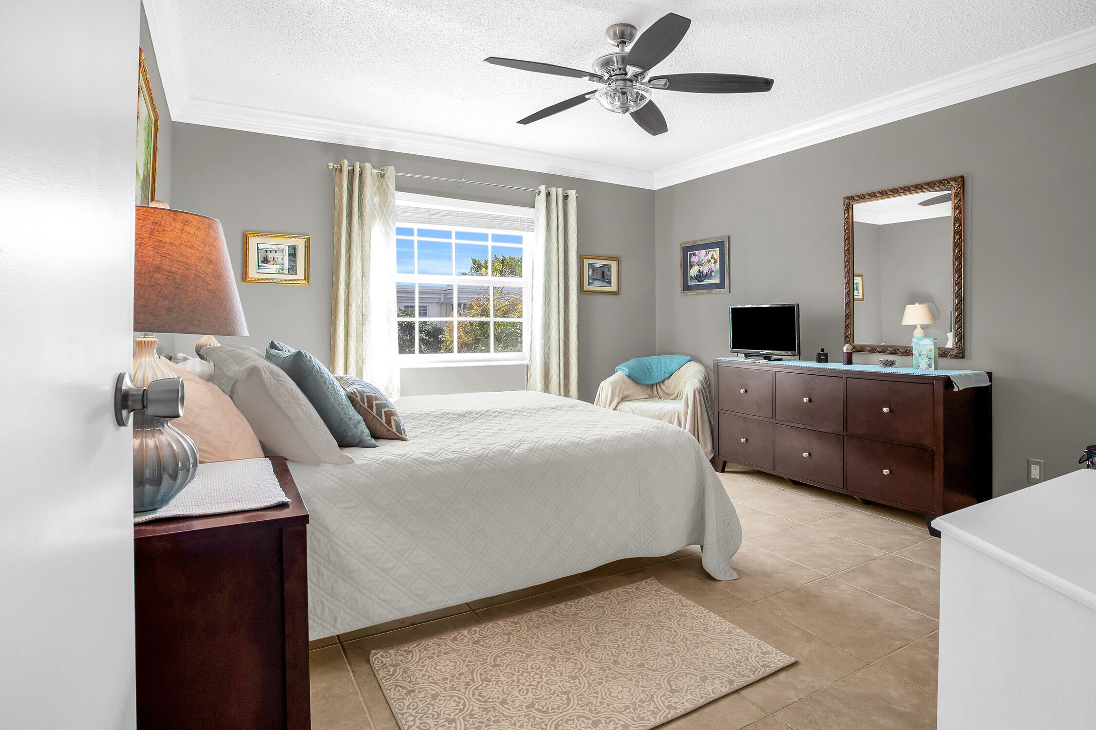 BAY COLONY CLUB CONDO - Residential