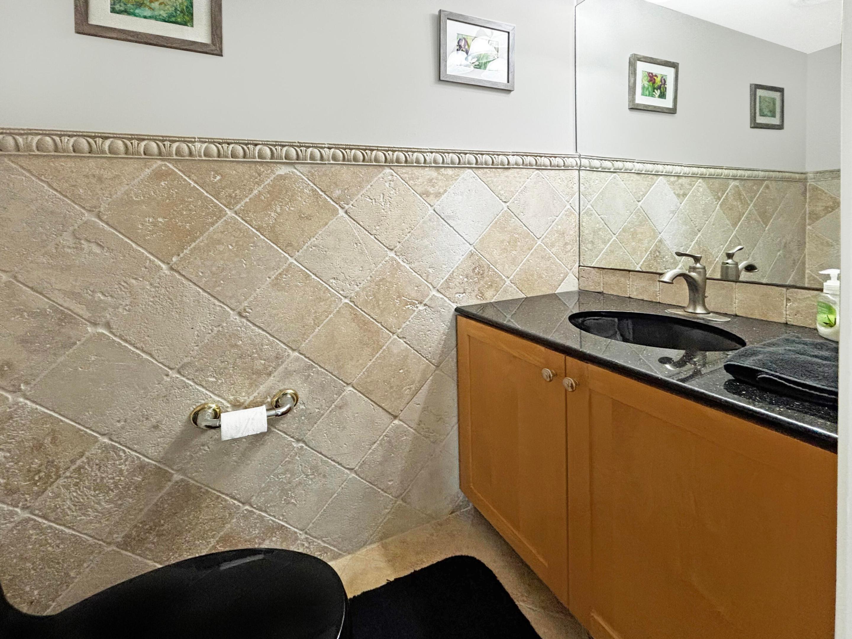 BAY COLONY CLUB CONDO - Residential