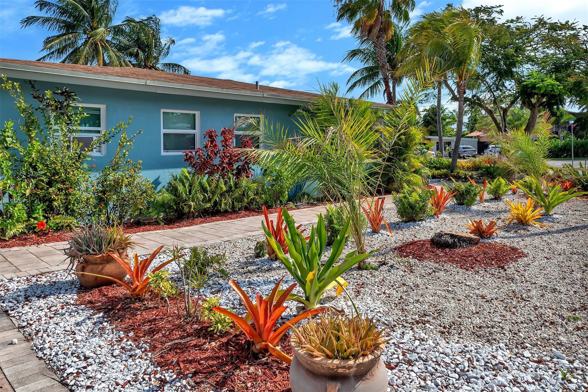 Coral Gardens Amd 32-21 B - Residential Lease