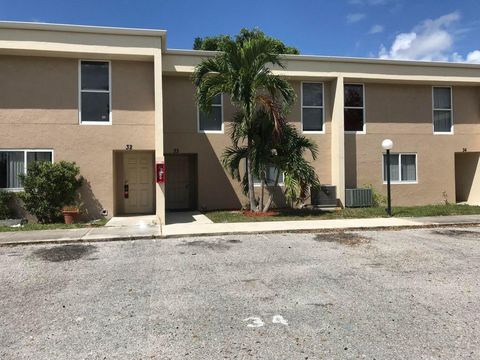 2800 Georgia Avenue C18 West Palm Beach FL 33405
