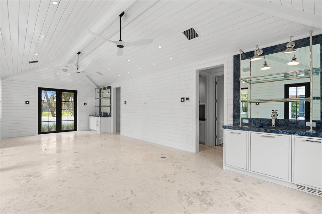 REVERIE - Residential