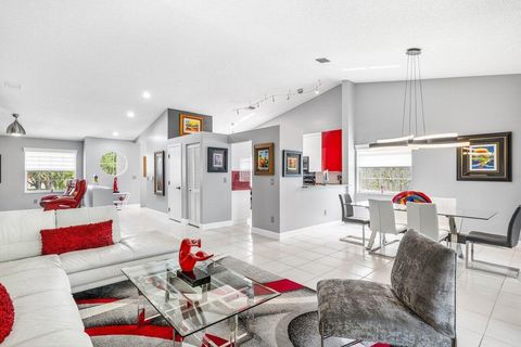 7685 Springwater Place 201 Boynton Beach FL 33437