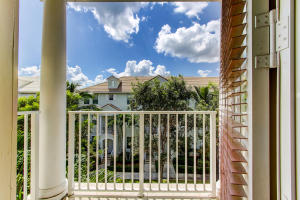 ABACOA TOWN CENTER 3 - Residential Lease