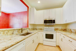 ABACOA TOWN CENTER 3 - Residential Lease