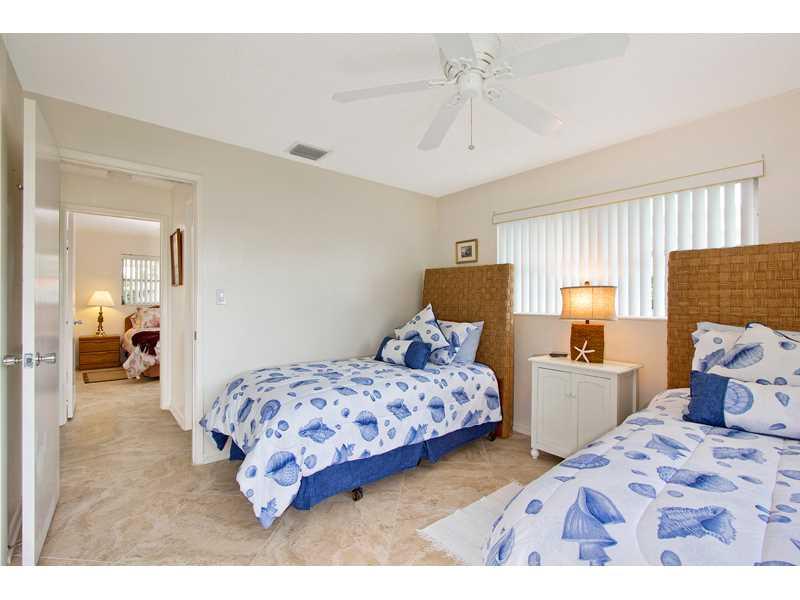 SANTA BARBARA SHORES - Residential