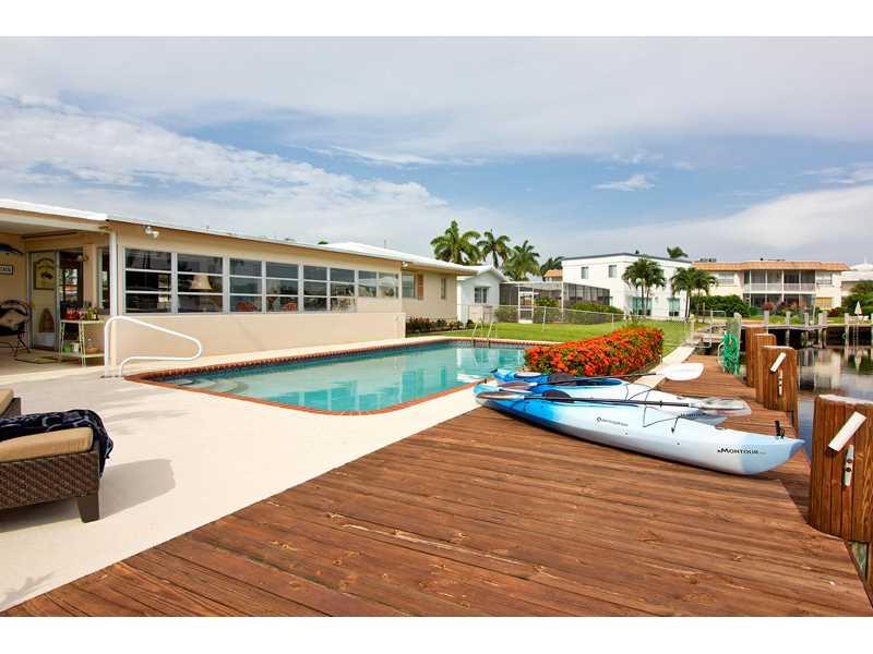 SANTA BARBARA SHORES - Residential