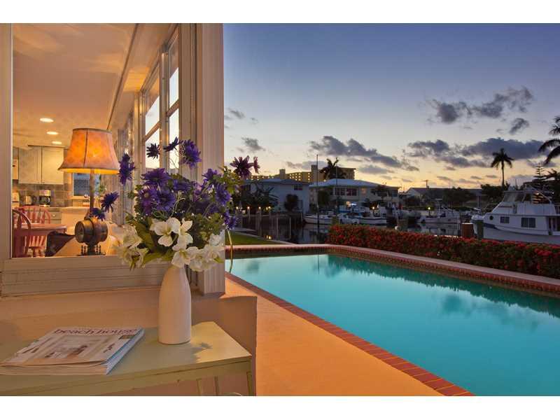 SANTA BARBARA SHORES - Residential