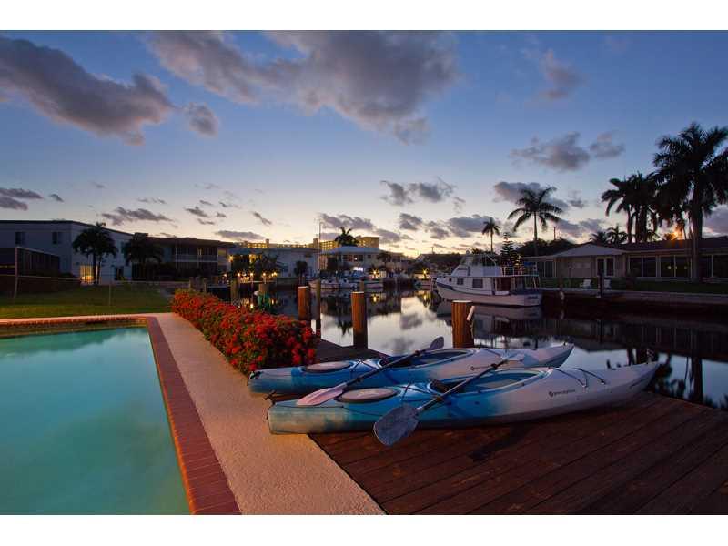 SANTA BARBARA SHORES - Residential