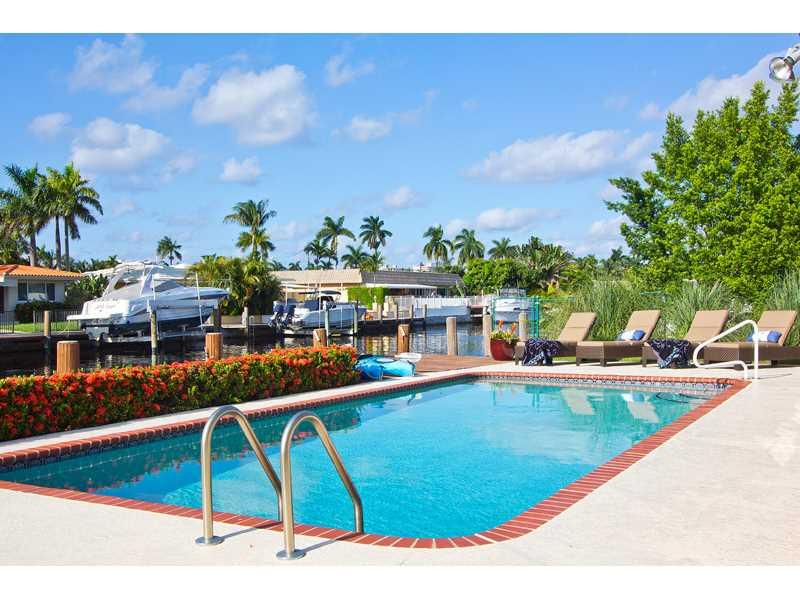 SANTA BARBARA SHORES - Residential