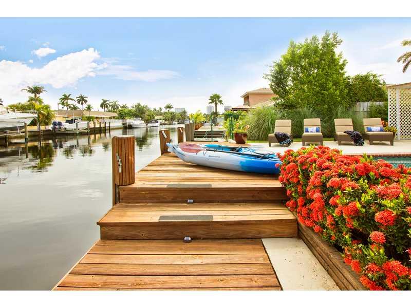 SANTA BARBARA SHORES - Residential