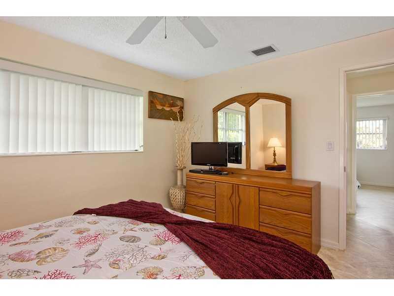 SANTA BARBARA SHORES - Residential