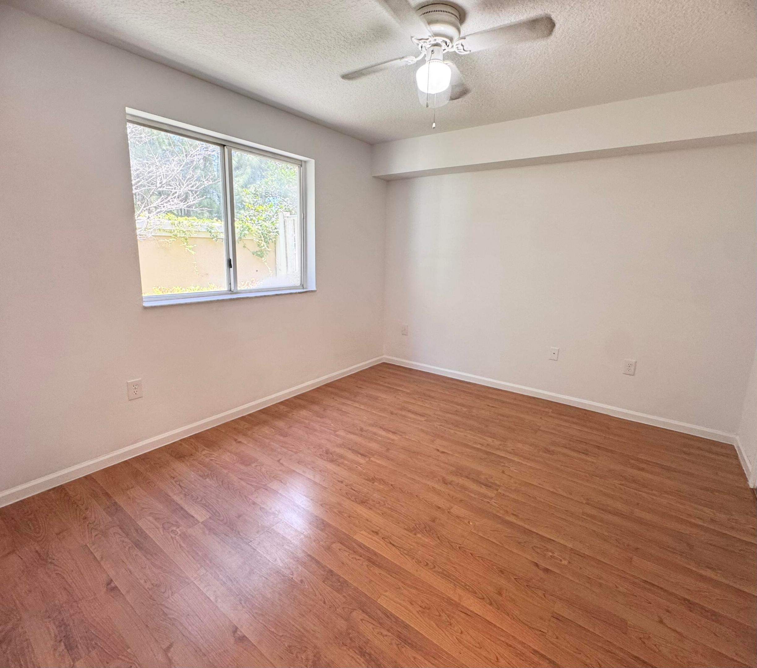 COVE AT BRIAR BAY CONDO - Residential