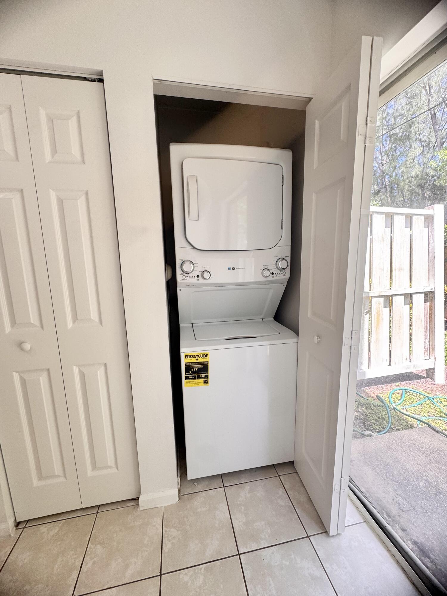 COVE AT BRIAR BAY CONDO - Residential