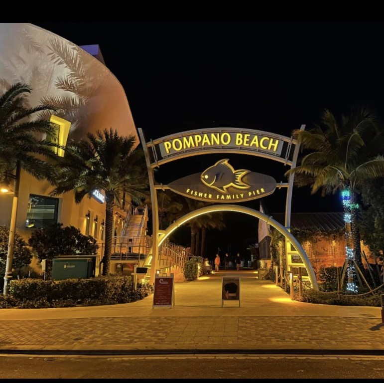 PALM AIRE BUILDING 20 - Residential