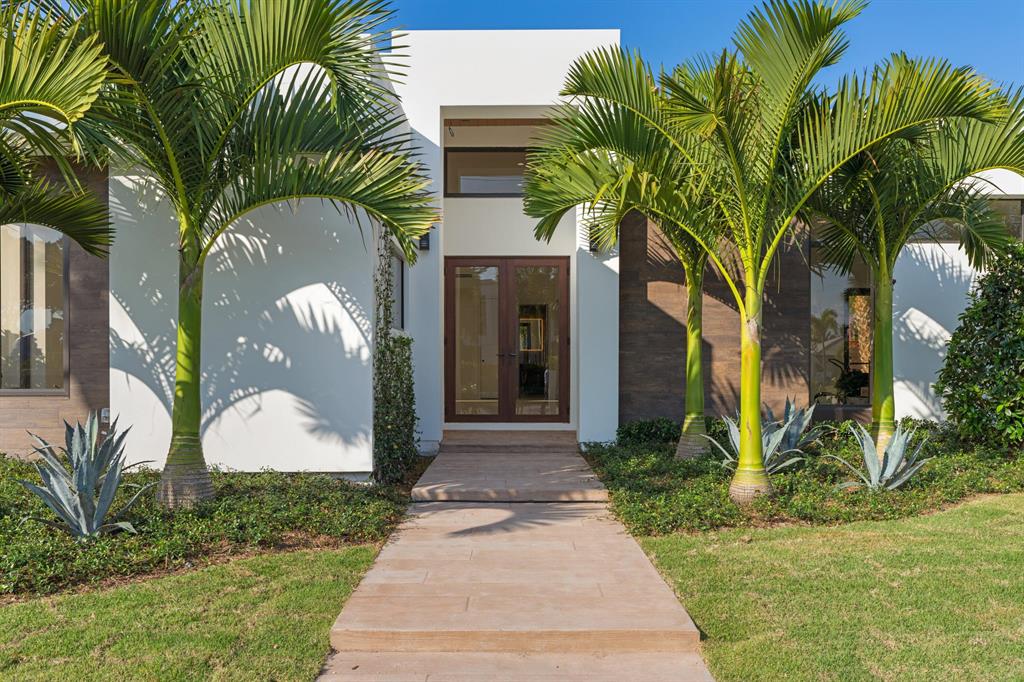 NORTH LAKE WORTH BEACH - Residential