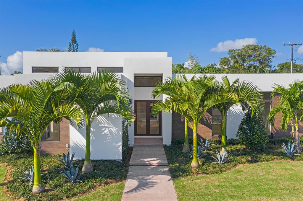 NORTH LAKE WORTH BEACH - Residential