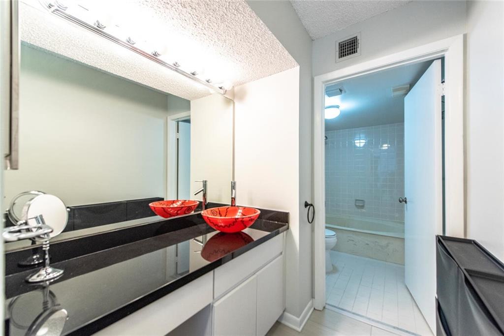 Arbor Courts - Residential Lease