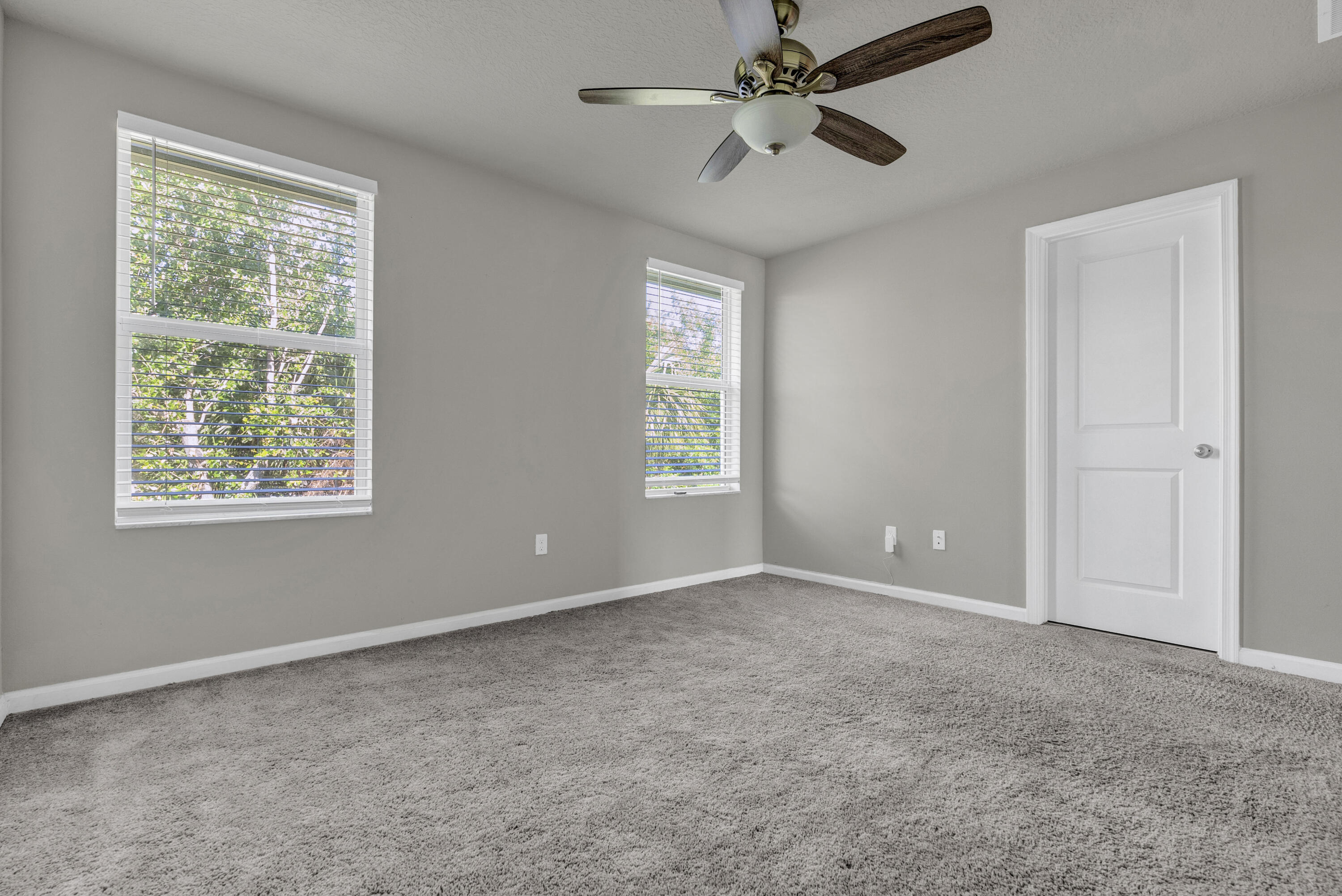 ENCLAVE AT MANGONIA PARK - Residential