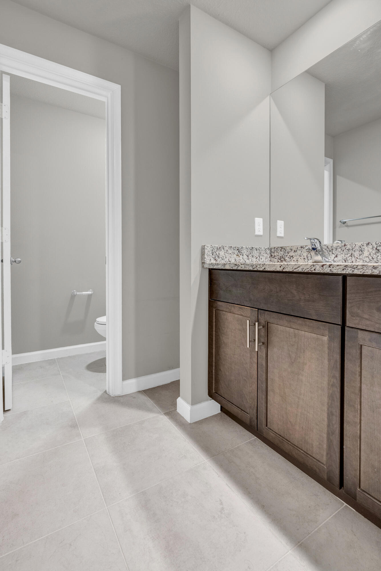 ENCLAVE AT MANGONIA PARK - Residential