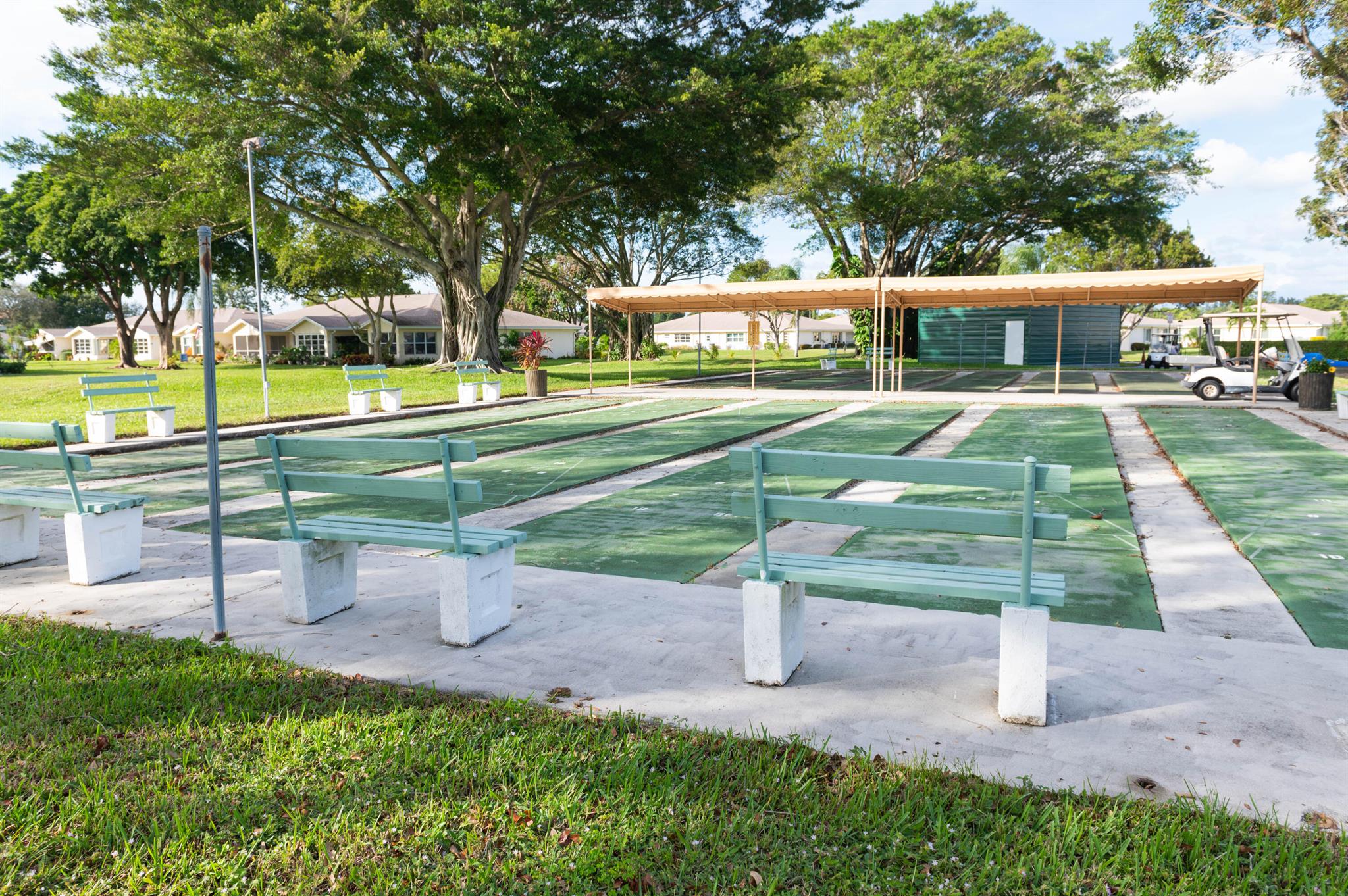 HIGH POINT OF DELRAY WEST CONDO SEC 1&2 - Residential