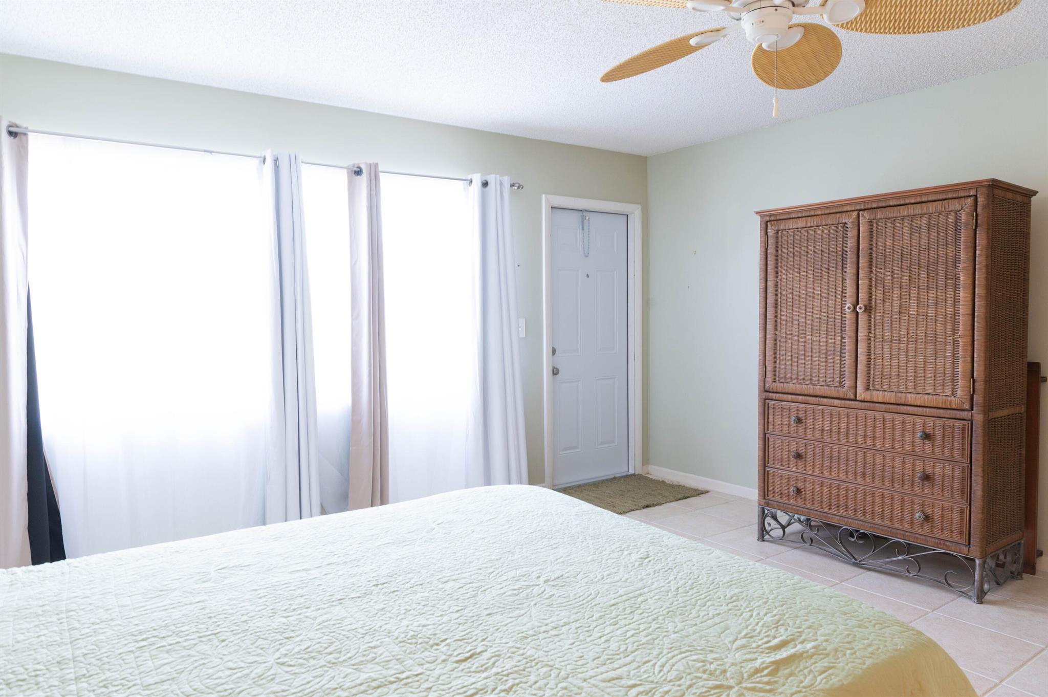 HIGH POINT OF DELRAY WEST CONDO SEC 1&2 - Residential