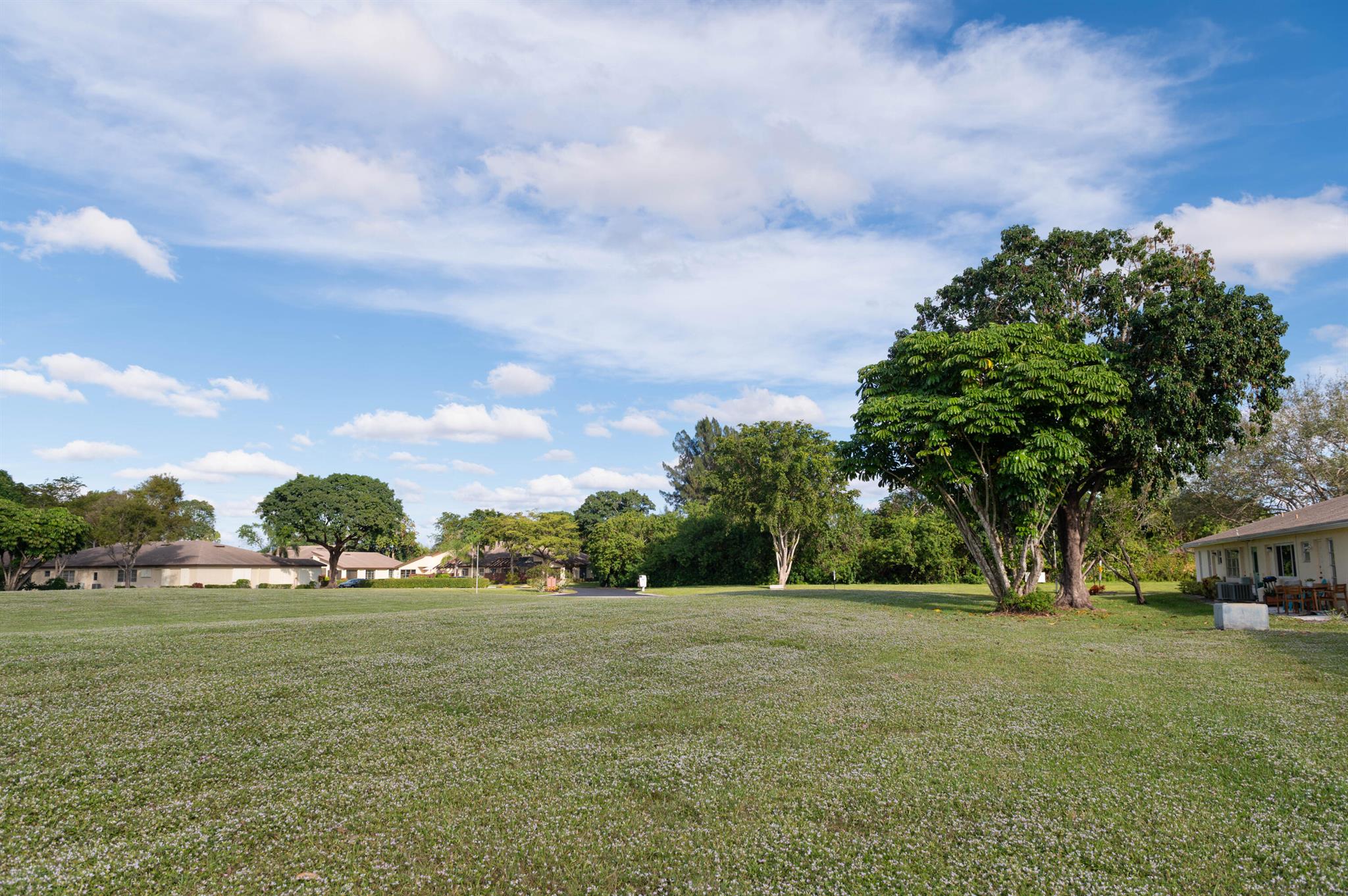 HIGH POINT OF DELRAY WEST CONDO SEC 1&2 - Residential