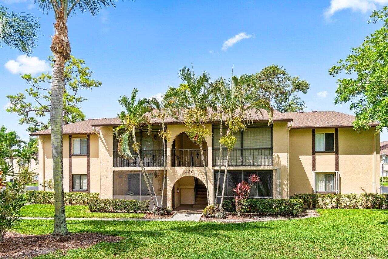 429 Pine Glen C2