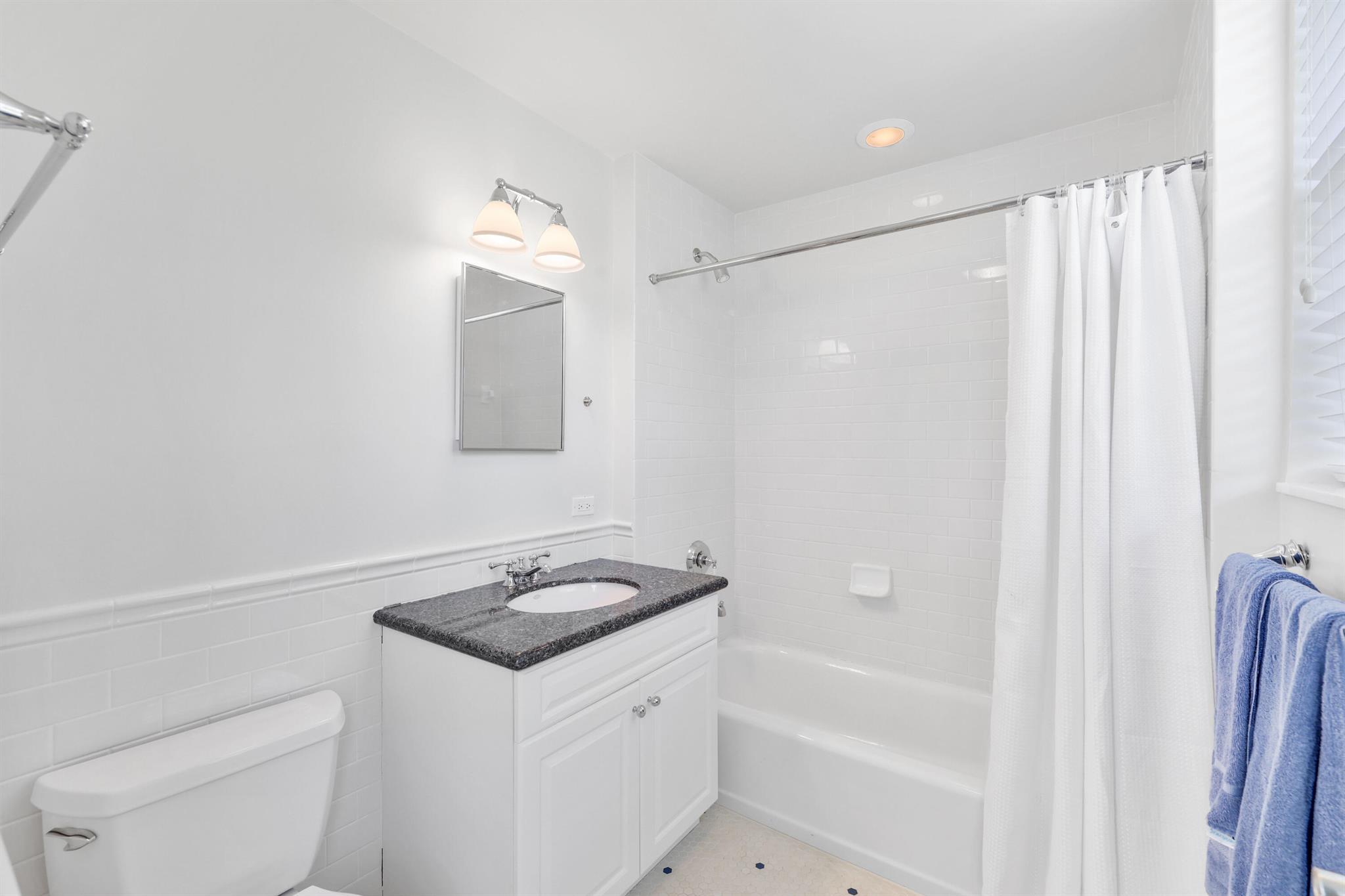 PAR CLUB CIRCLE - Residential