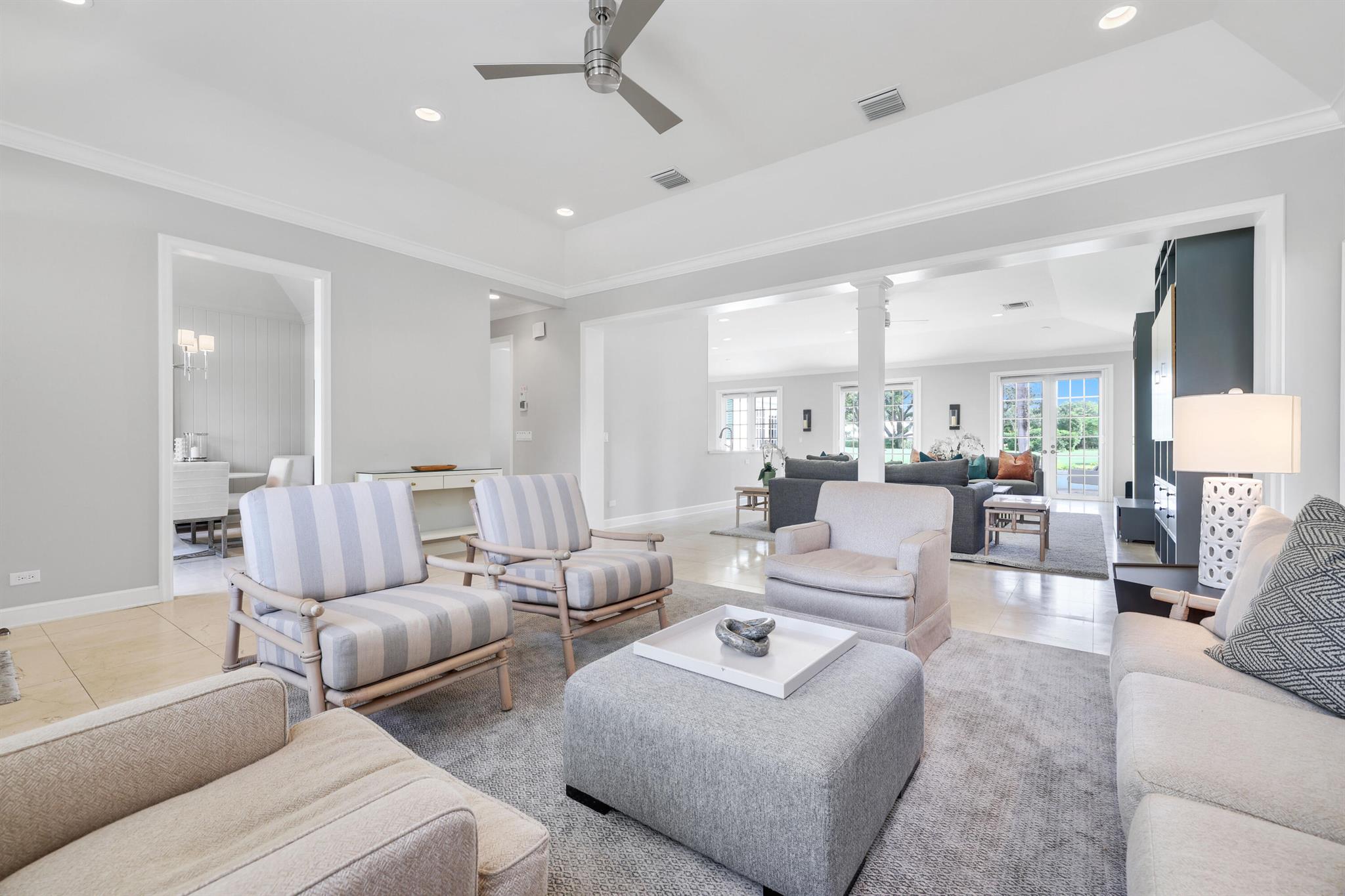 PAR CLUB CIRCLE - Residential