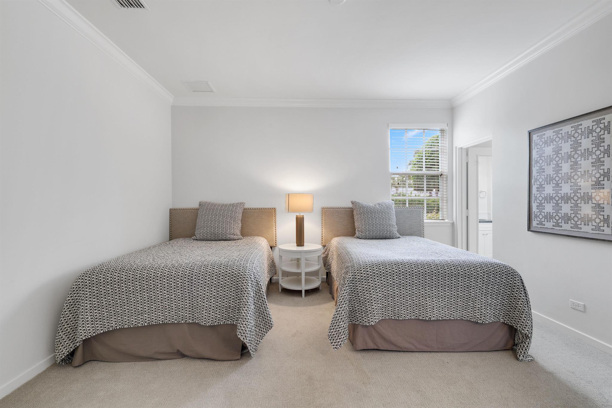 PAR CLUB CIRCLE - Residential