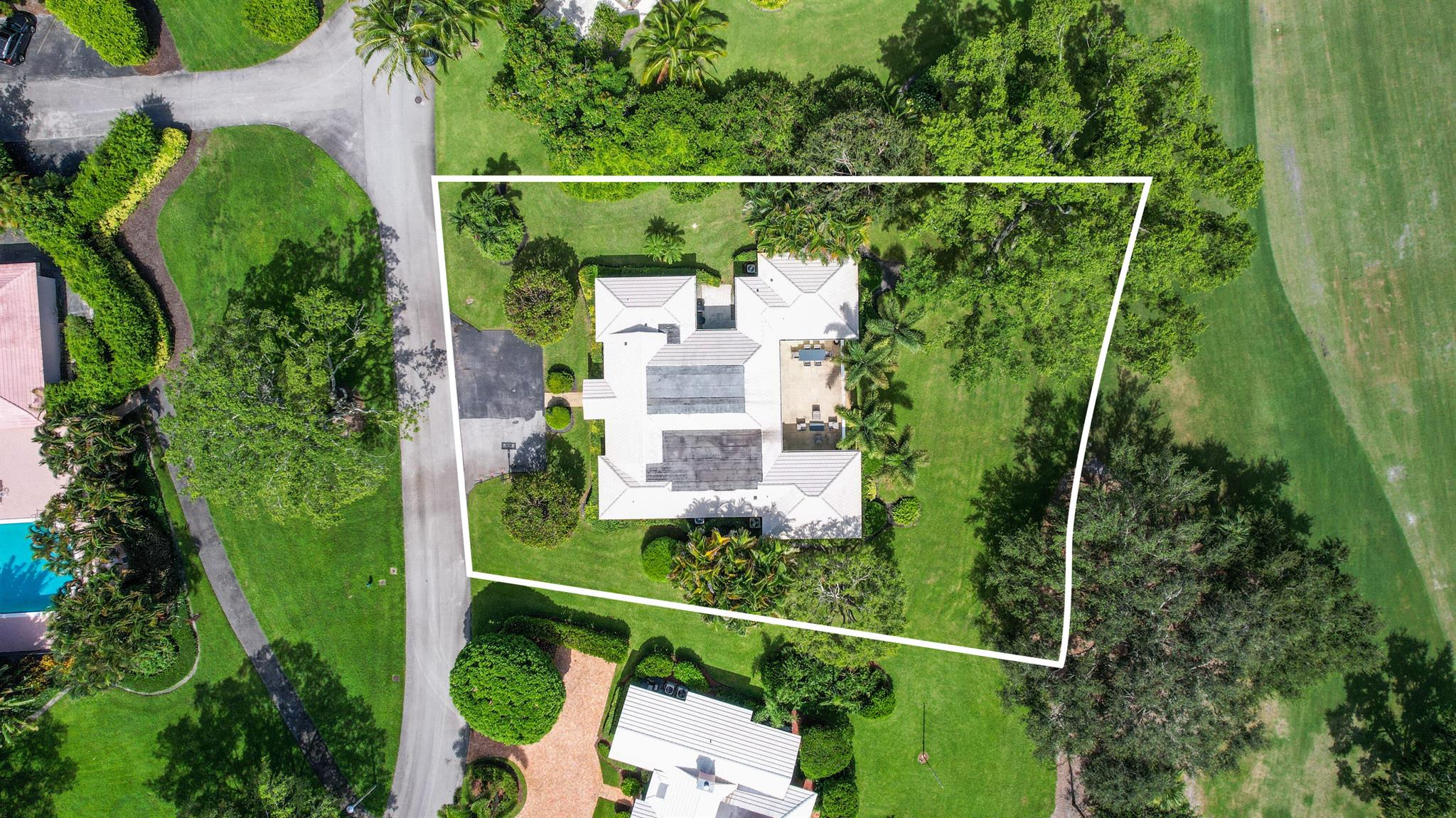 PAR CLUB CIRCLE - Residential