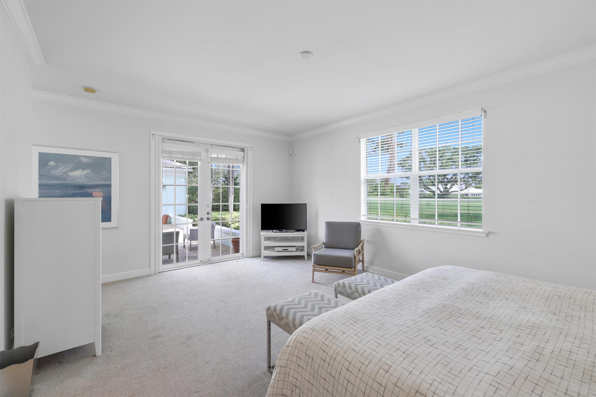 PAR CLUB CIRCLE - Residential