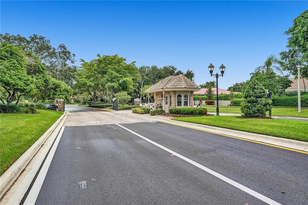 The Landings Of Parkland - Residential