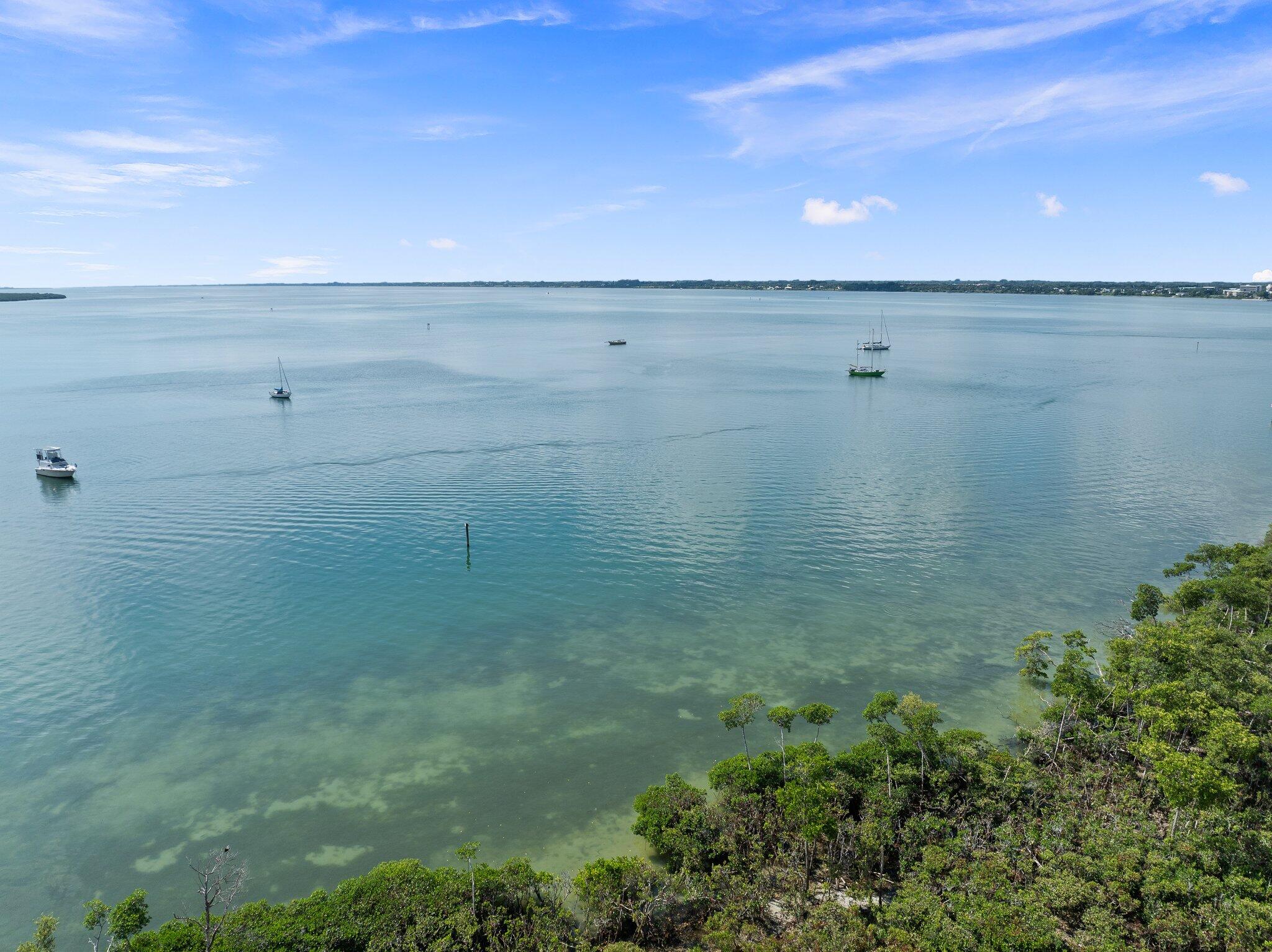 HARBOUR ISLE AT HUTCHINSON ISLAND WEST, A CONDOMIN - Residential
