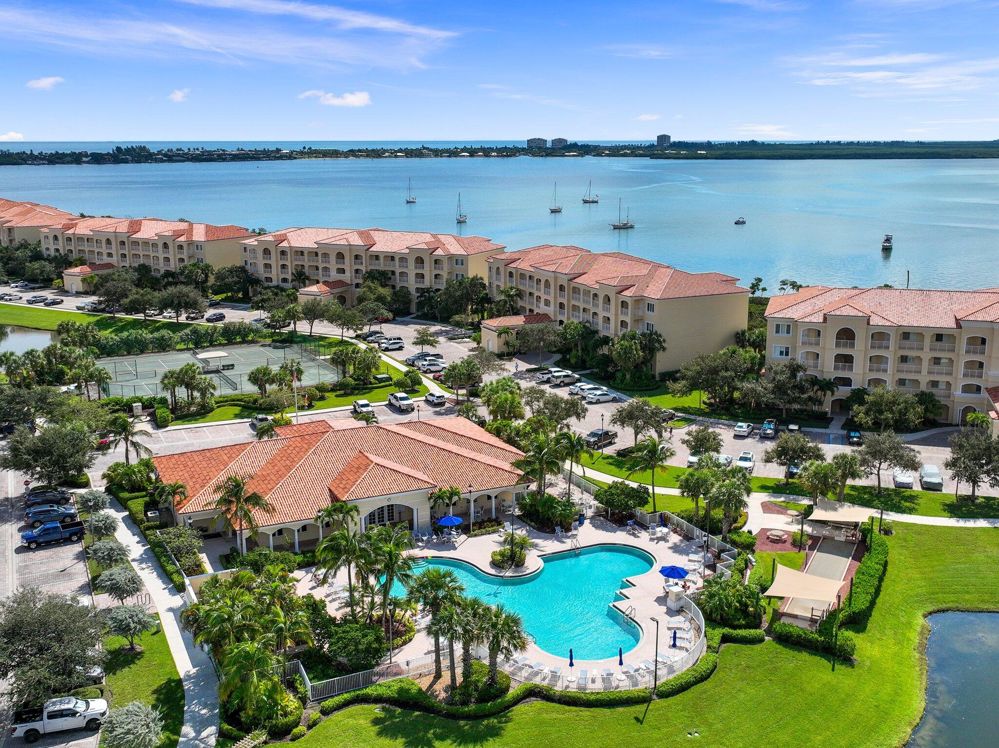 HARBOUR ISLE AT HUTCHINSON ISLAND WEST, A CONDOMIN - Residential