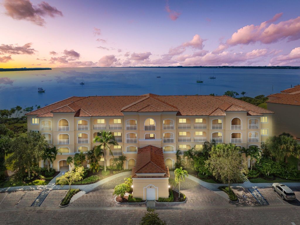 Photo of 27 Harbour Isle Drive W #203, Fort Pierce, FL 34949 (MLS # R11164105)