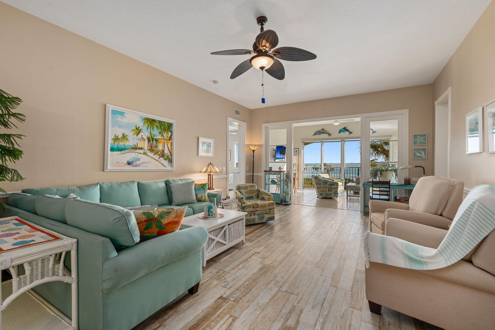 HARBOUR ISLE AT HUTCHINSON ISLAND WEST, A CONDOMIN - Residential