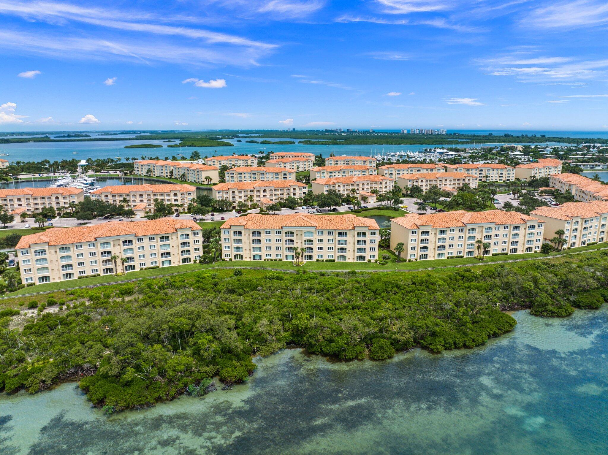 HARBOUR ISLE AT HUTCHINSON ISLAND WEST, A CONDOMIN - Residential