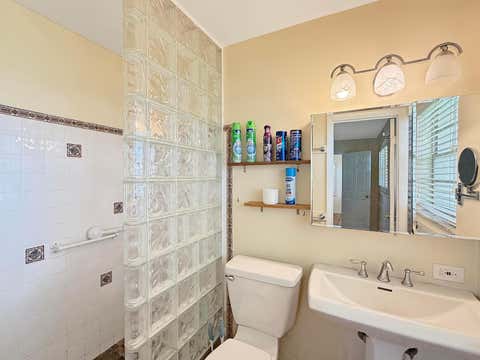Tiny photo for 501 Sandpiper Circle, Delray Beach, FL 33445 (MLS # B26026221)